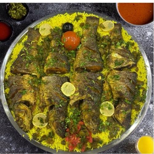صينية مطبق سيباس تكفي 5الى6اشخاص