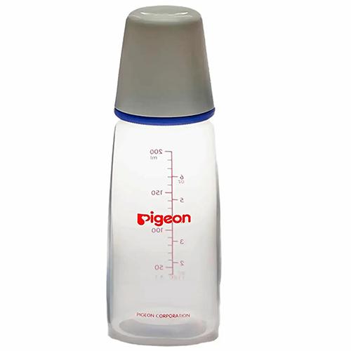 Pigeon Plastic Feeding Bottle 200ml Model No.PLS-KP6