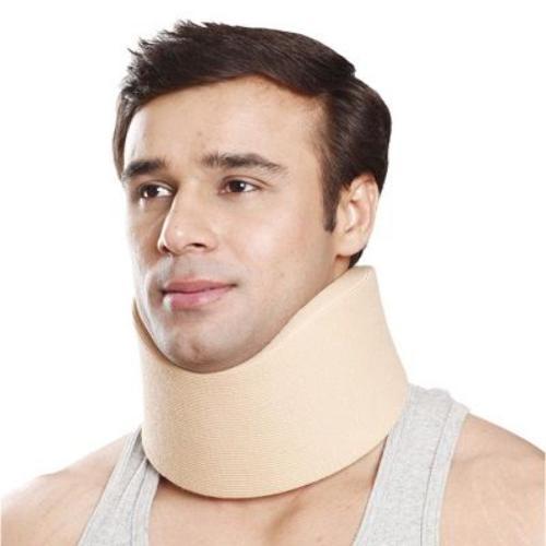 تاينور طوق داعم للرقبة ناعم ابيض 8.75سم×10سم وسط
