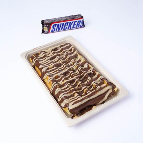 Snickers Waffle