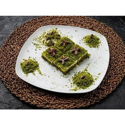 كنافة باردة بالكريمة