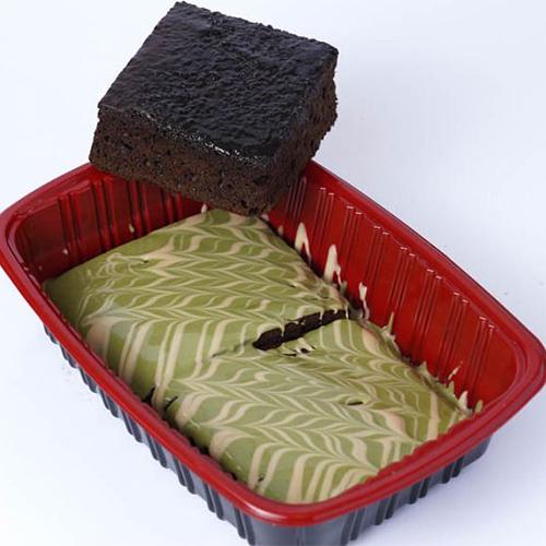 Pistachio with Nuts Brownies