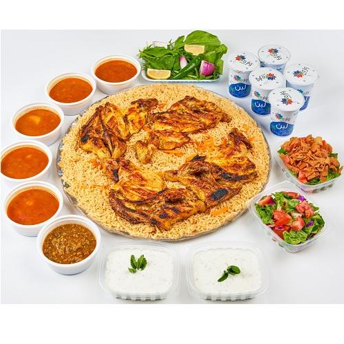 صينية دجاج بخارى مع عيش