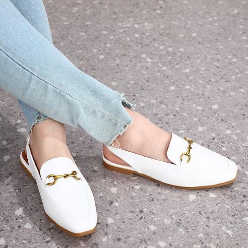 Sandal Flat Leather with Ring White