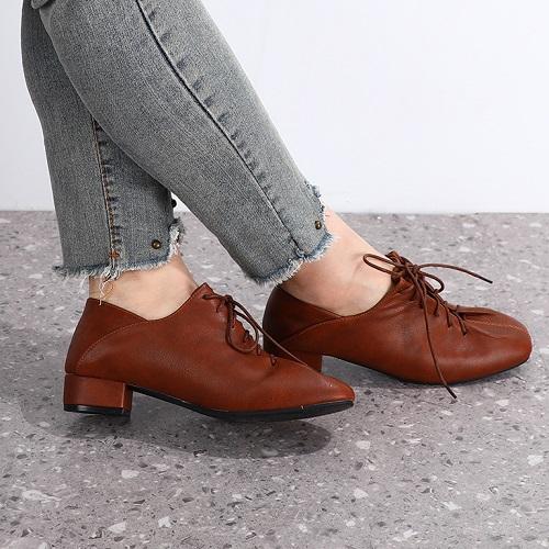 Lace Up Shoes with 5cm Heel Hazel