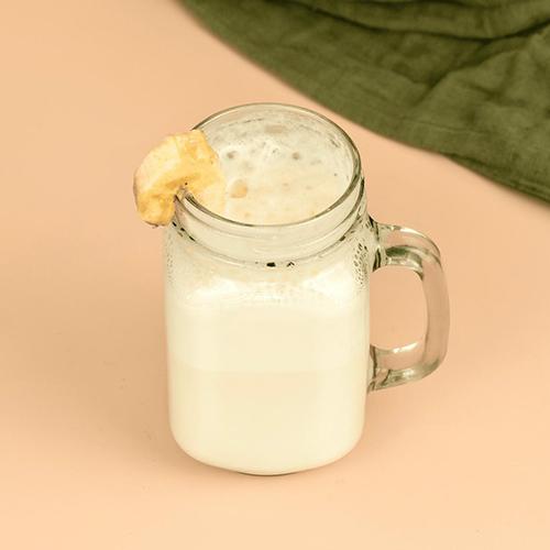 Banana with Milk Juice