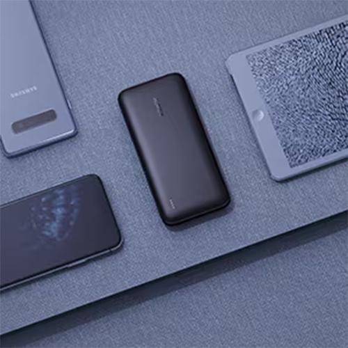 اوكي باكسي سليم باور بنك 10000مللي امبير مع شحن سريع بمنفذين USB ومنفذ Type C بقوة 20واط