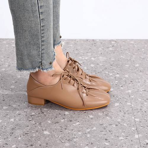 Lace Up Shoes with 5cm Heel Earthy