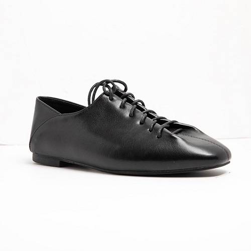 Flat with Rope Tie Leather Black 